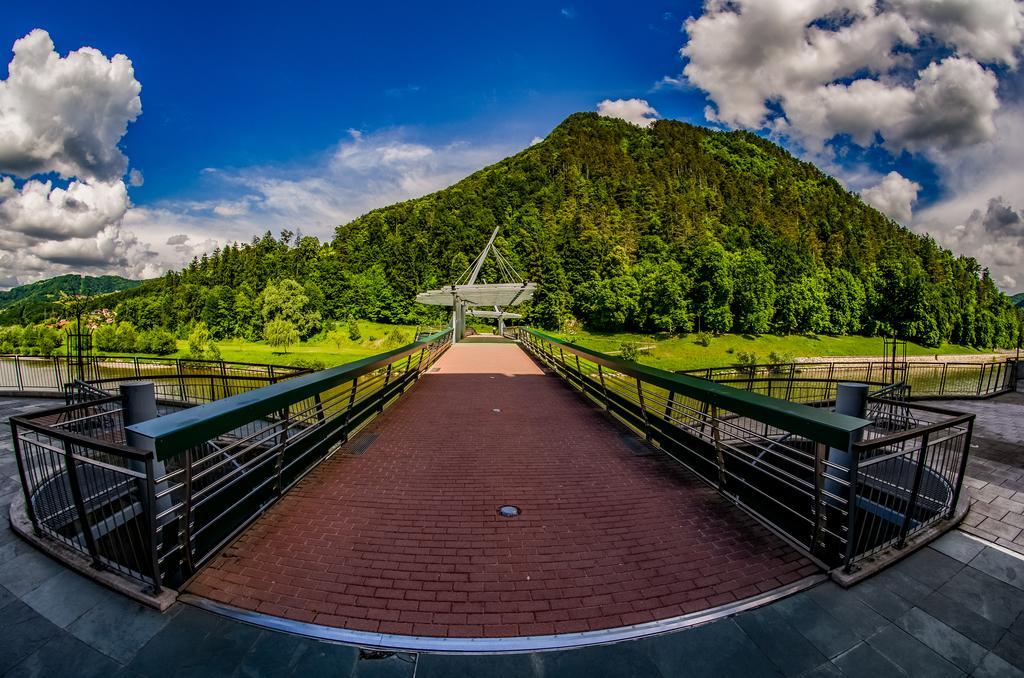 Hotel Thermana Park Lasko**** Superior Exterior photo